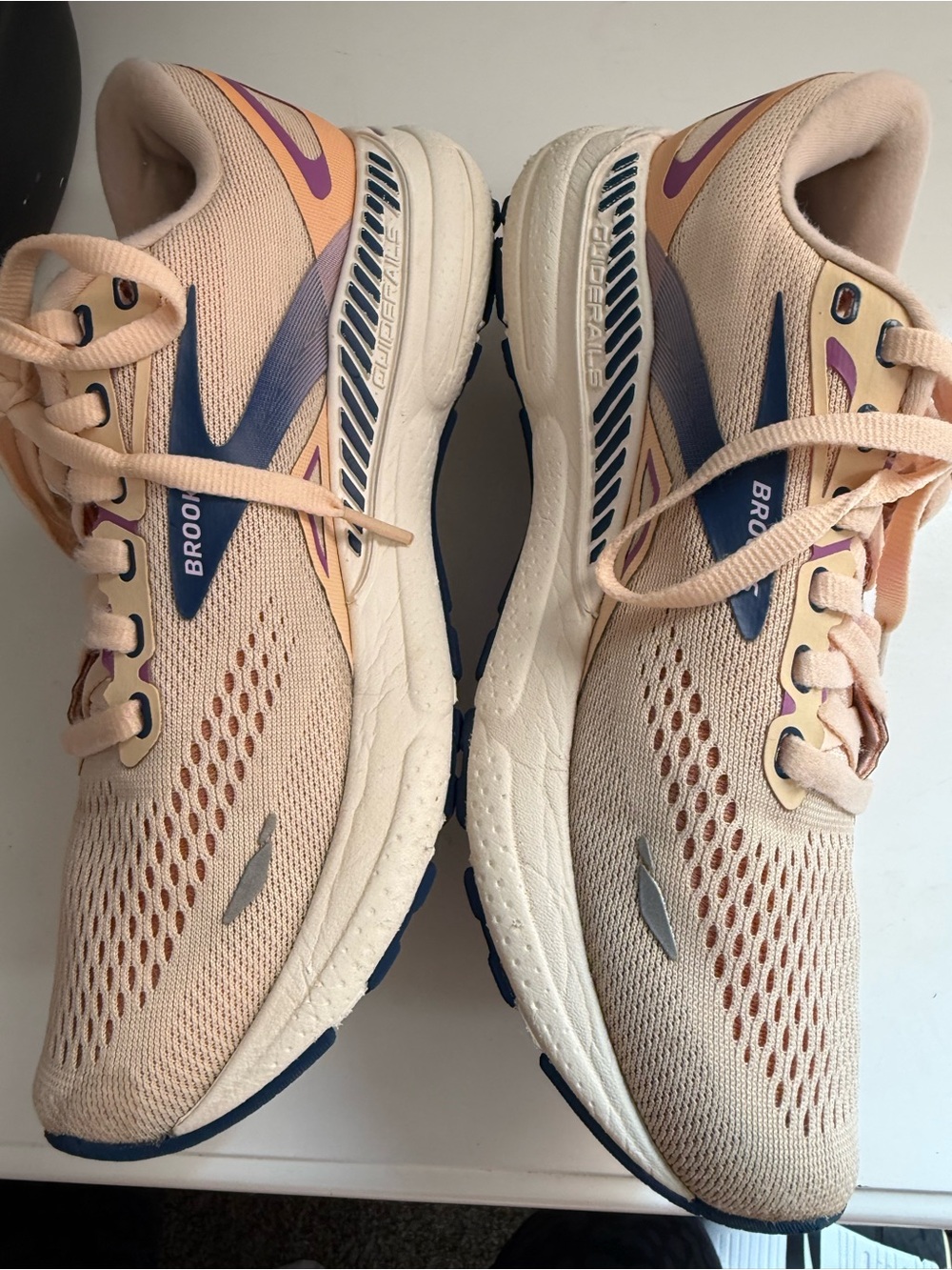 Brooks adrenaline 23 Women size 7 Running Sneakers — Peach with Purple Accents - Picture 10 of 13